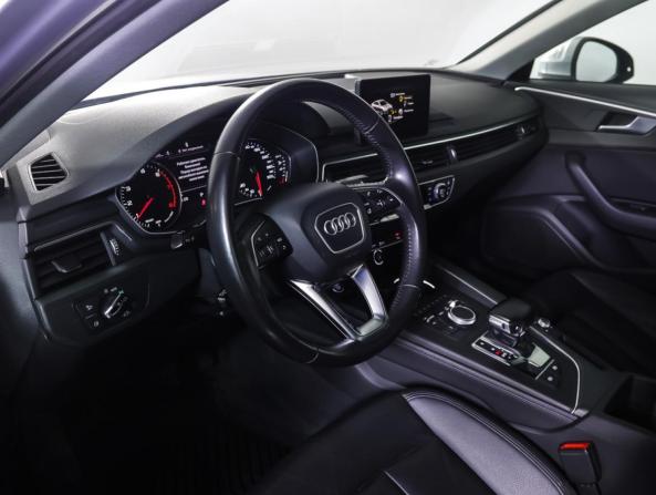 Audi A4 V (B9) с пробегом 2016 года, цена 2 390 000 рублей, 71475 км, седан, Автокод Объявления