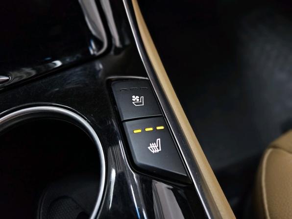 Kia Mohave I Рестайлинг 2 с пробегом 2021 года, цена 4 520 000 рублей, 93062 км, внедорожник, Автокод Объявления