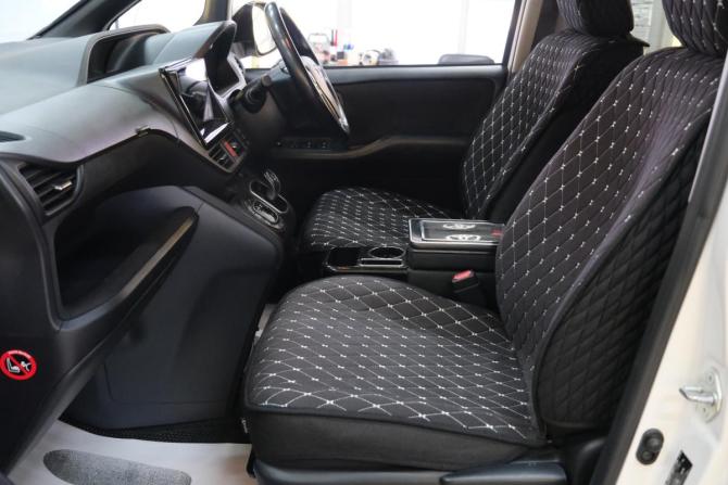 Toyota Voxy III (R80) с пробегом 2014 года, цена 2 129 000 рублей, 150000 км, минивэн, Автокод Объявления