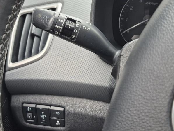 Hyundai Creta I с пробегом 2017 года, цена 1 319 000 рублей, 203567 км, внедорожник, Автокод Объявления