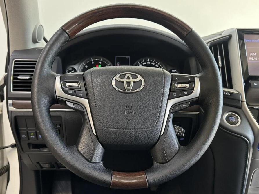Toyota Land Cruiser 200 Series Рестайлинг 2 Барнаул  - изображение 11
