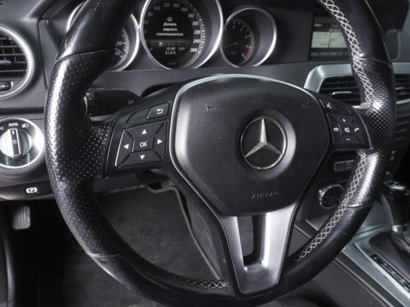 Mercedes-Benz C-Класс III (W204) Рестайлинг с пробегом 2014 года, цена 1 450 000 рублей, 210986 км, седан, Автокод Объявления