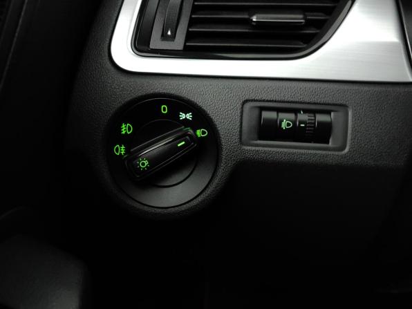Skoda Rapid I Рестайлинг с пробегом 2018 года, цена 1 180 000 рублей, 107000 км, лифтбек, Автокод Объявления