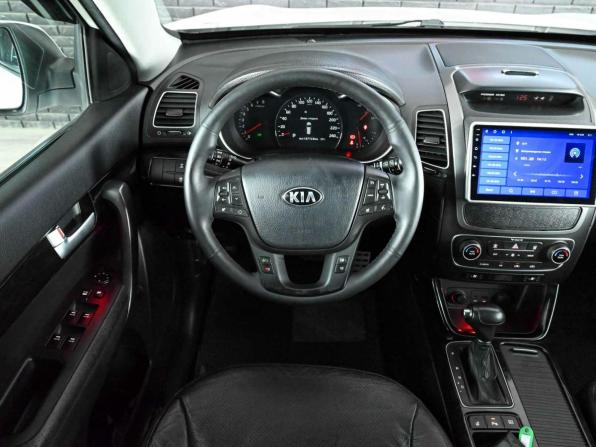 Kia Sorento II Рестайлинг с пробегом 2014 года, цена 1 650 000 рублей, 187721 км, внедорожник, Автокод Объявления