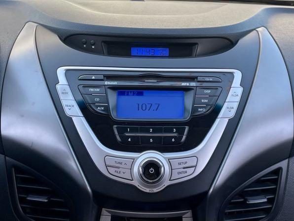 Hyundai Avante V с пробегом 2011 года, цена 1 050 000 рублей, 148000 км, седан, Автокод Объявления