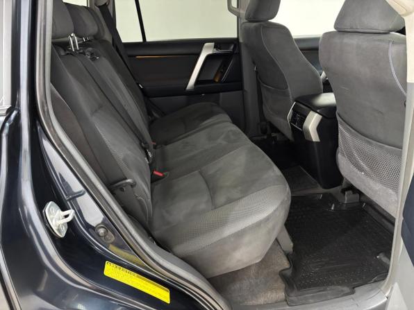 Toyota Land Cruiser Prado 150 Series с пробегом 2011 года, цена 2 615 000 рублей, 269168 км, внедорожник, Автокод Объявления