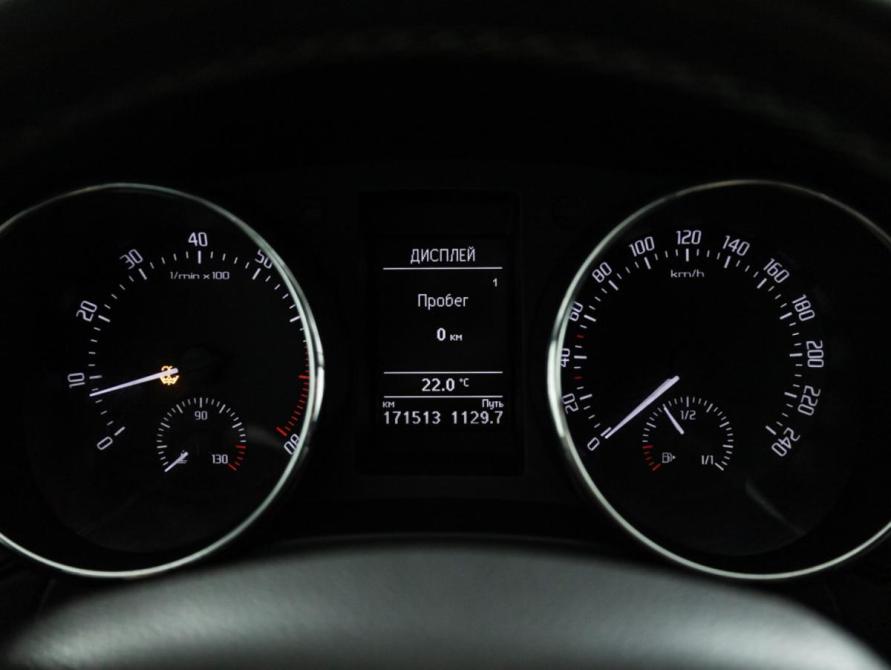 Skoda Yeti I Рестайлинг Санкт-Петербург  - изображение 12
