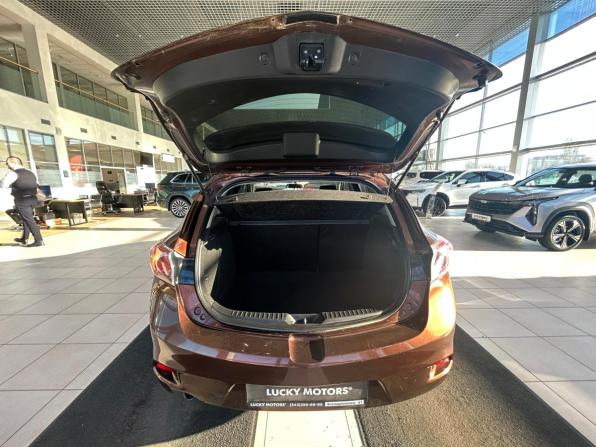 Mazda 3 II (BL) Рестайлинг с пробегом 2012 года, цена 895 000 рублей, 163528 км, хэтчбек, Автокод Объявления