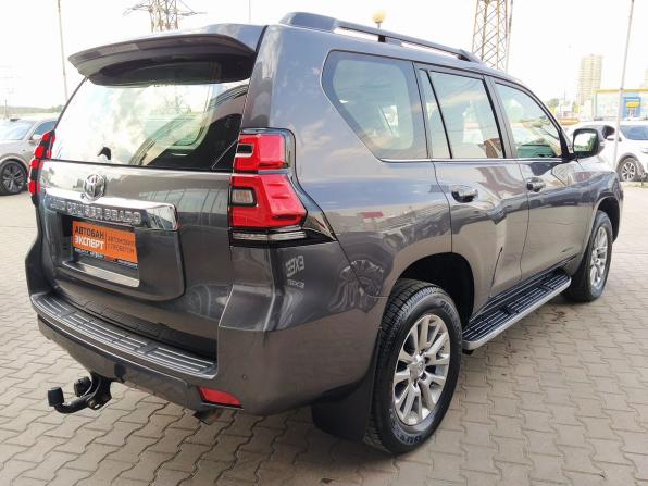 Toyota Land Cruiser Prado 150 Series Рестайлинг 2 с пробегом 2017 года, цена 5 600 000 рублей, 66326 км, внедорожник, Автокод Объявления