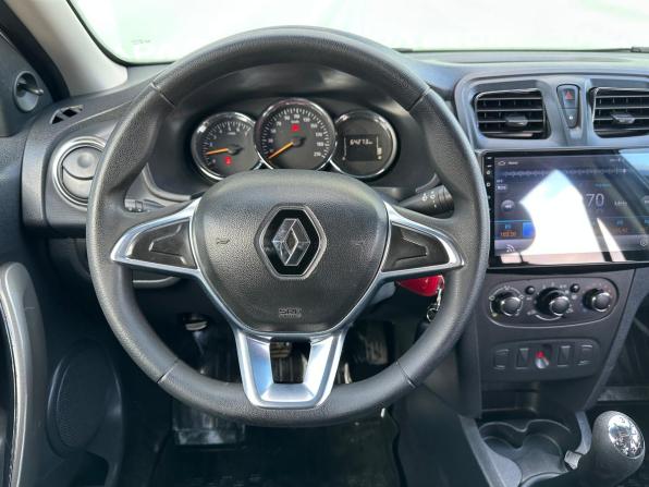 Renault Logan II Рестайлинг с пробегом 2020 года, цена 845 000 рублей, 64251 км, седан, Автокод Объявления