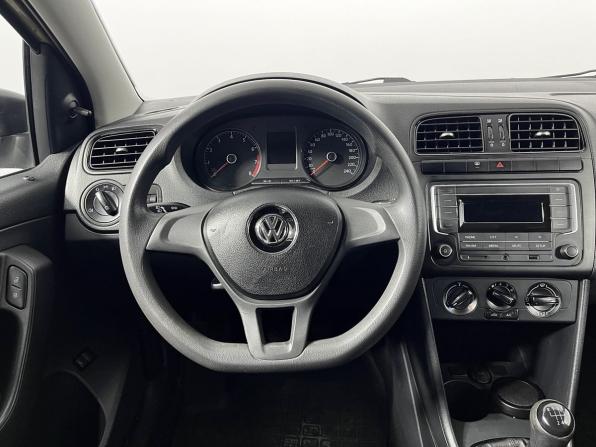 Volkswagen Polo V Рестайлинг с пробегом 2019 года, цена 1 110 000 рублей, 69849 км, седан, Автокод Объявления