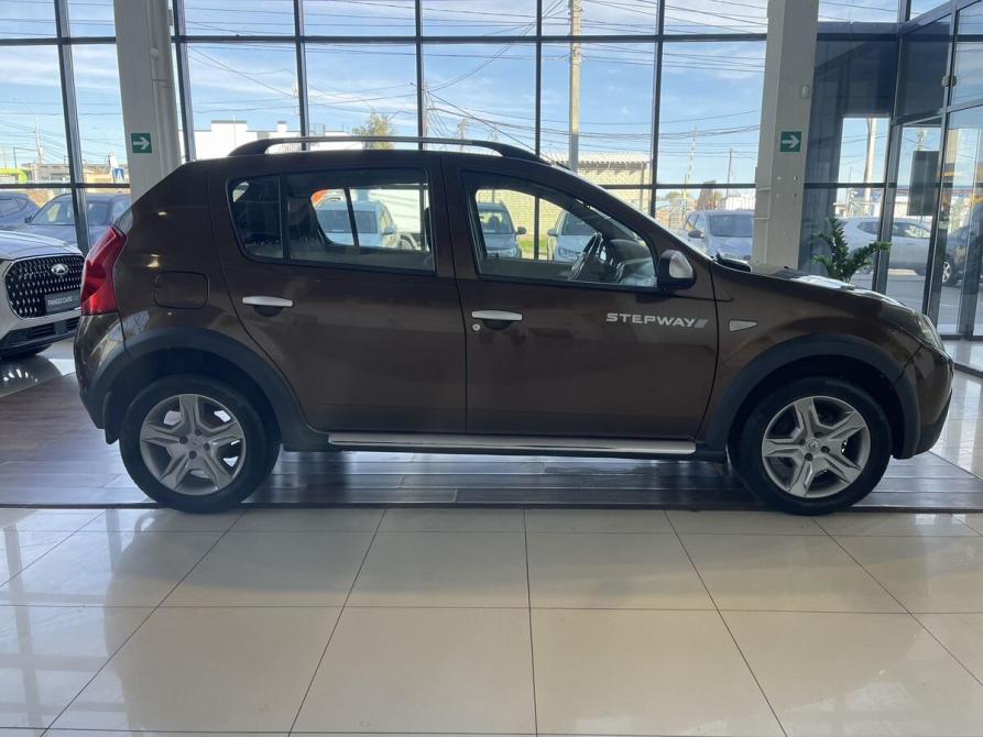 Renault Sandero I Саратов  - изображение 4