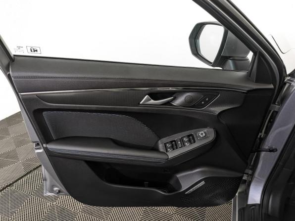 Haval Jolion I с пробегом 2023 года, цена 1 790 000 рублей, 31591 км, внедорожник, Автокод Объявления