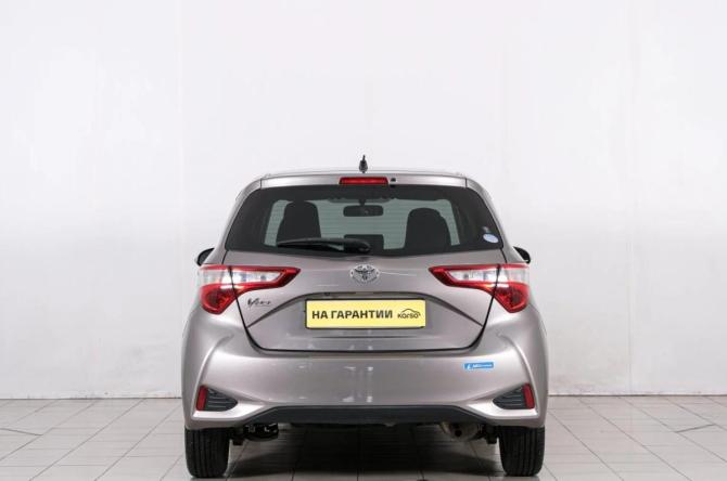 Toyota Vitz III (XP130) Рестайлинг с пробегом 2018 года, цена 899 000 рублей, 78000 км, хэтчбек, Автокод Объявления