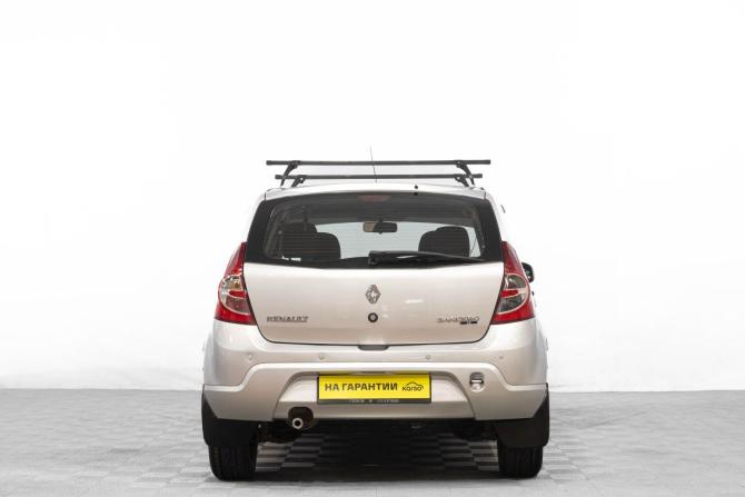 Renault Sandero I с пробегом 2013 года, цена 629 000 рублей, 136000 км, хэтчбек, Автокод Объявления