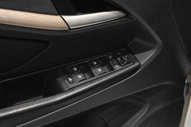 Lada (ВАЗ) Vesta I с пробегом 2020 года, цена 995 000 рублей, 61677 км, седан, Автокод Объявления