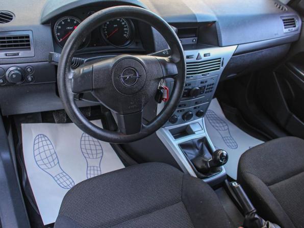 Opel Astra H Рестайлинг с пробегом 2009 года, цена 531 000 рублей, 177000 км, седан, Автокод Объявления