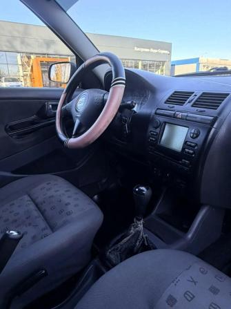 SEAT Ibiza II Рестайлинг с пробегом 1999 года, цена 110 000 рублей, 300000 км, хэтчбек, Автокод Объявления