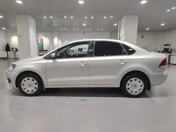 Volkswagen Polo V с пробегом 2013 года, цена 765 000 рублей, 156705 км, седан, Автокод Объявления