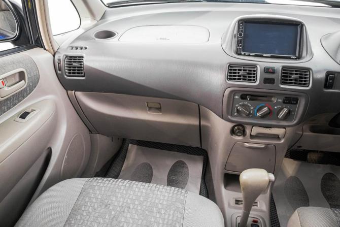 Toyota Corolla Spacio I с пробегом 2000 года, цена 399 000 рублей, 174100 км, компактвэн, Автокод Объявления