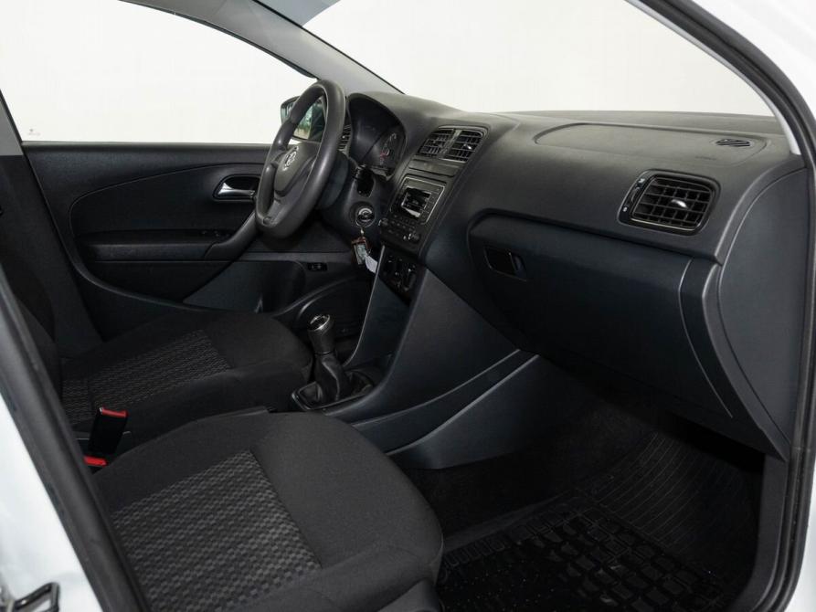 Volkswagen Polo V Рестайлинг Казань  - изображение 6