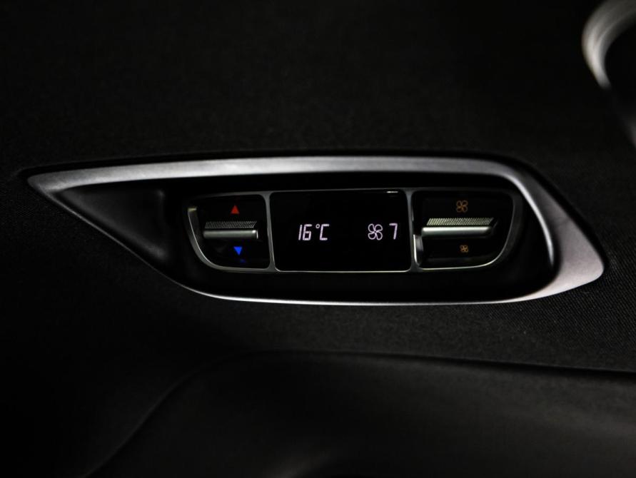 Mercedes-Benz V-Класс III (W447) Рестайлинг Санкт-Петербург  - изображение 26