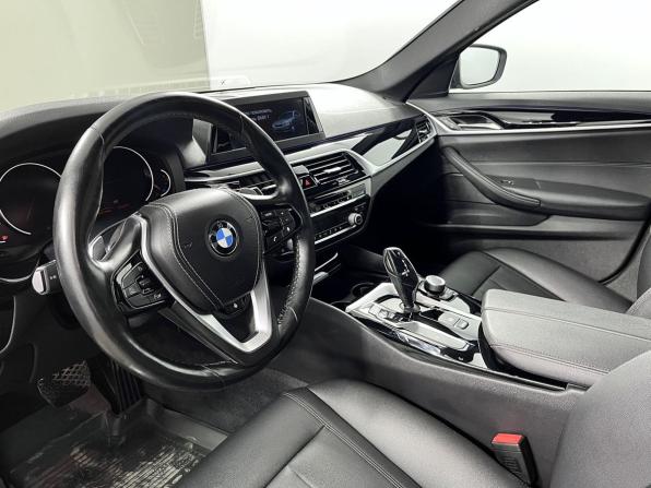 BMW 5 серии VII (G30/G31/G38) с пробегом 2019 года, цена 3 495 000 рублей, 86909 км, седан, Автокод Объявления