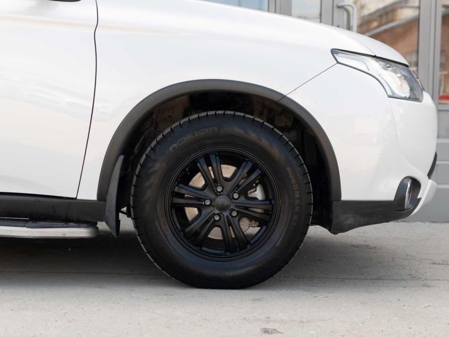 Mitsubishi Outlander III Рестайлинг Новосибирск  - изображение 9