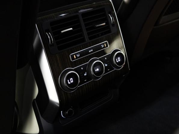 Land Rover Range Rover Sport II с пробегом 2014 года, цена 2 899 585 рублей, 153000 км, внедорожник, Автокод Объявления