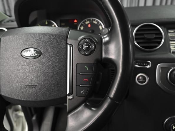 Land Rover Discovery IV Рестайлинг с пробегом 2015 года, цена 2 495 000 рублей, 147503 км, внедорожник, Автокод Объявления