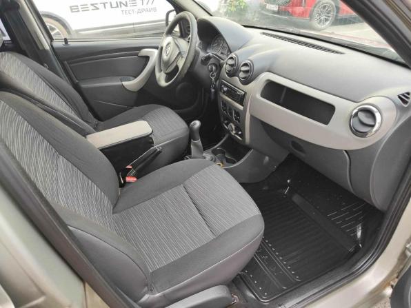 Renault Sandero I с пробегом 2010 года, цена 330 000 рублей, 312162 км, хэтчбек, Автокод Объявления