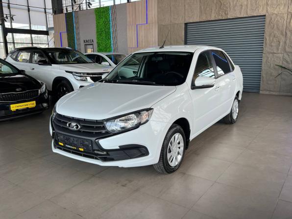 Lada (ВАЗ) Granta I Рестайлинг с пробегом 2022 года, цена 740 000 рублей, 35800 км, седан, Автокод Объявления
