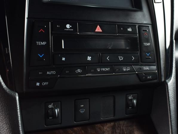 Toyota Camry VII (XV50) Рестайлинг 2 с пробегом 2017 года, цена 2 149 999 рублей, 186460 км, седан, Автокод Объявления