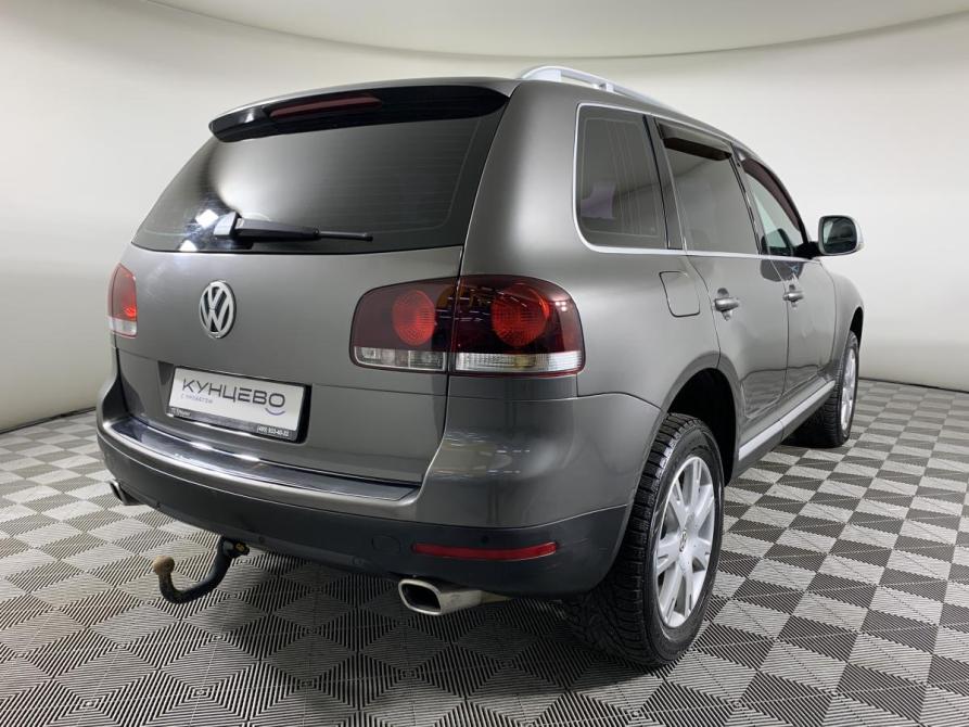 Volkswagen Touareg I Рестайлинг Москва  - изображение 5