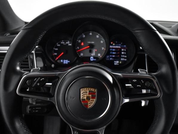 Porsche Macan I с пробегом 2015 года, цена 2 630 000 рублей, 161263 км, внедорожник, Автокод Объявления