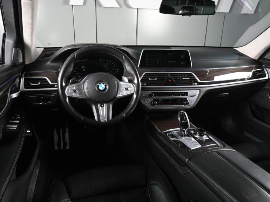 BMW 7 серии VI (G11/G12) Рестайлинг Ростов-на-Дону  - изображение 6