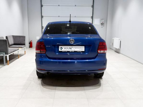 Volkswagen Polo V Рестайлинг с пробегом 2017 года, цена 1 040 573 рубля, 142210 км, седан, Автокод Объявления