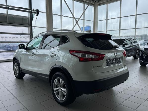 Nissan Qashqai II с пробегом 2017 года, цена 1 635 000 рублей, 85003 км, внедорожник, Автокод Объявления