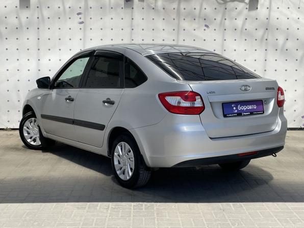 Lada (ВАЗ) Granta I Рестайлинг с пробегом 2018 года, цена 590 000 рублей, 57803 км, хэтчбек, Автокод Объявления