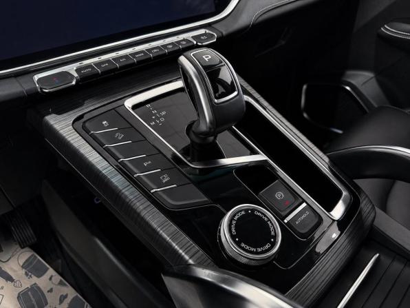 Geely Atlas Pro с пробегом 2023 года, цена 1 700 000 рублей, 112036 км, внедорожник, Автокод Объявления