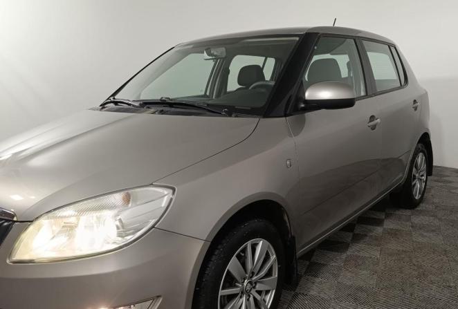Skoda Fabia II Рестайлинг с пробегом 2013 года, цена 680 000 рублей, 174179 км, хэтчбек, Автокод Объявления
