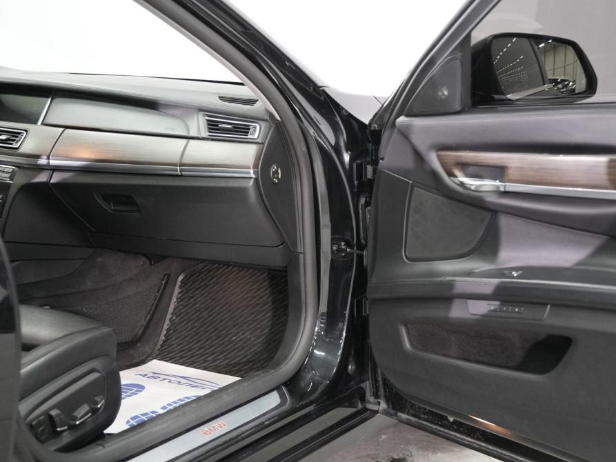 BMW 7 серии V (F01/F02/F04) Рестайлинг Новосибирск  - изображение 19