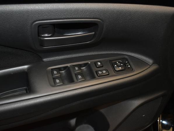 Mitsubishi Outlander III Рестайлинг 3 с пробегом 2019 года, цена 2 040 000 рублей, 128056 км, внедорожник, Автокод Объявления