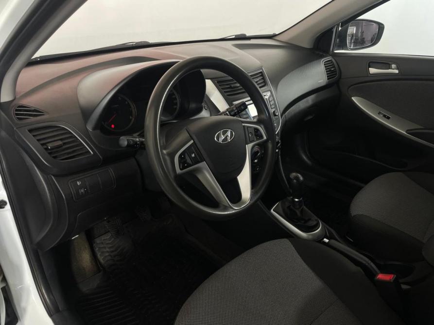Hyundai Solaris I Воронеж  - изображение 7