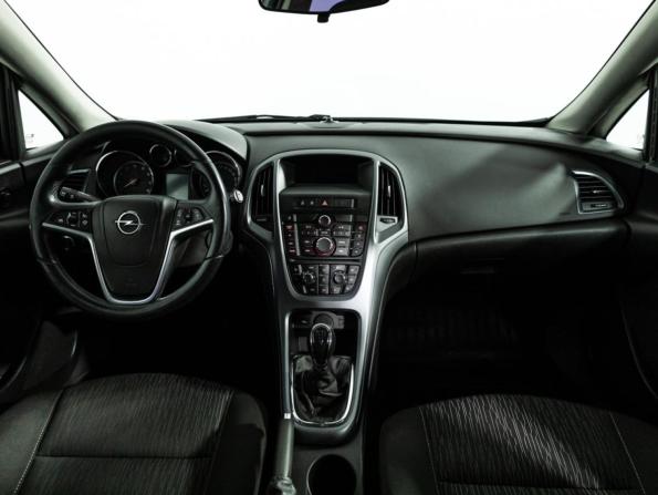 Opel Astra J Рестайлинг с пробегом 2013 года, цена 799 585 рублей, 197547 км, универсал, Автокод Объявления