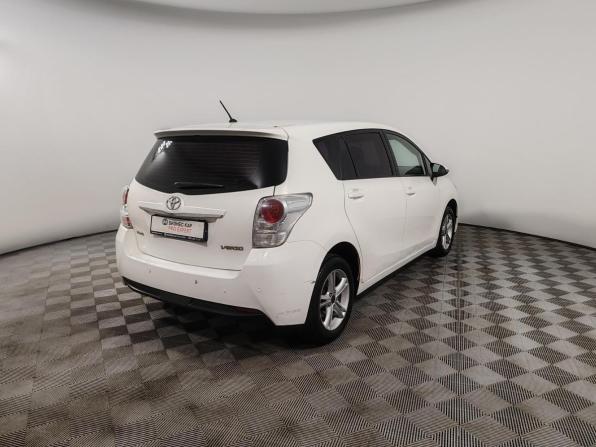 Toyota Verso I Рестайлинг с пробегом 2013 года, цена 1 209 000 рублей, 177950 км, компактвэн, Автокод Объявления