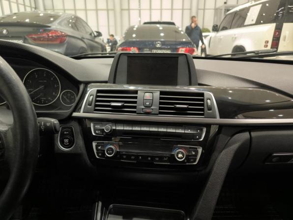 BMW 3 серии VI (F3x) Рестайлинг с пробегом 2017 года, цена 1 850 000 рублей, 208831 км, седан, Автокод Объявления
