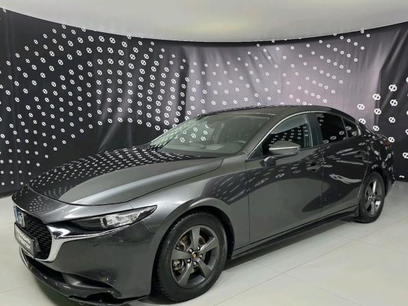 Mazda 3 IV (BP) с пробегом 2019 года, цена 1 656 000 рублей, 37755 км, седан, Автокод Объявления
