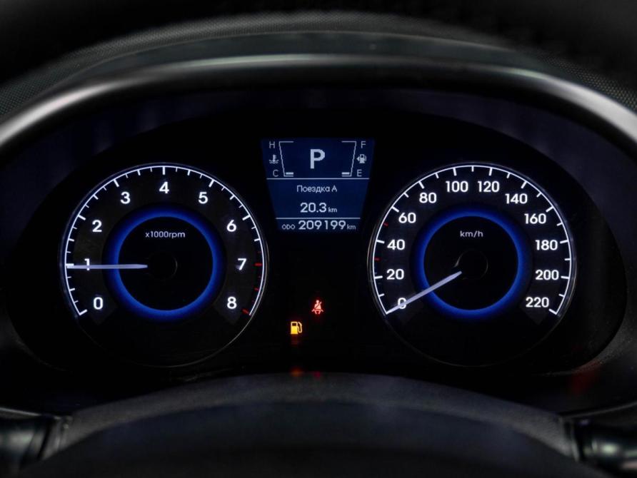 Hyundai Solaris I Тюмень  - изображение 12