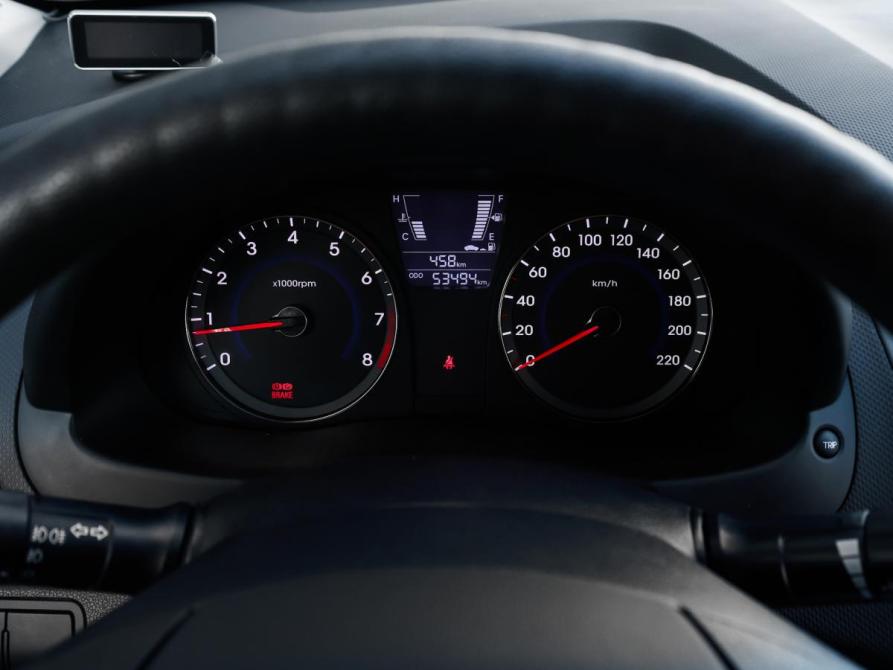 Hyundai Solaris I Москва  - изображение 12